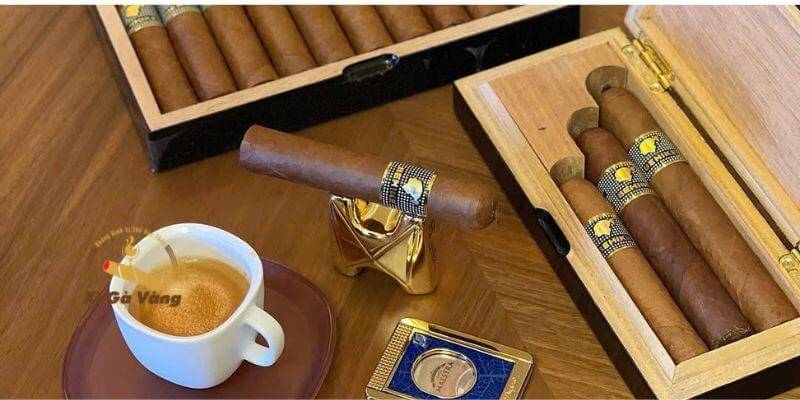 Hương vị Cohiba được đánh giá cao bởi người chơi lâu năm.